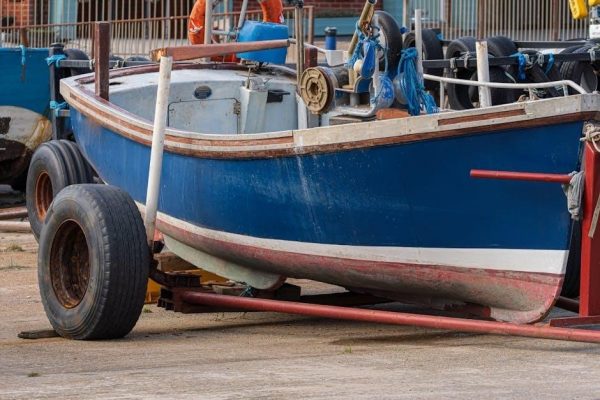 boat trailer guide posts with lights